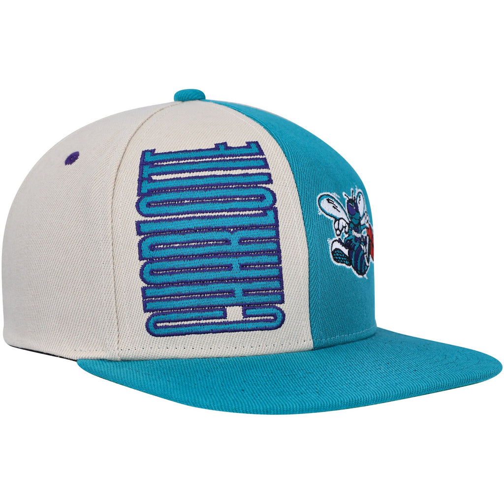 MENS MITCHELL & NESS NBA POP PANEL SNAPBACK HWC HORNETS - OFF WHITE-TEAL
