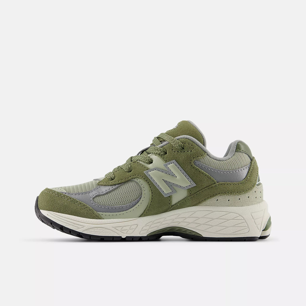 [PC2002CA] PRESCHOOL NEW BALANCE 2002R 'DARK OLIVINE' (PS)