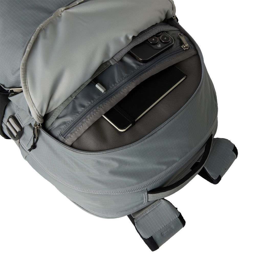 [NF0A52SF4S7] UNISEX THE NORTH FACE ROUTER BACKPACK