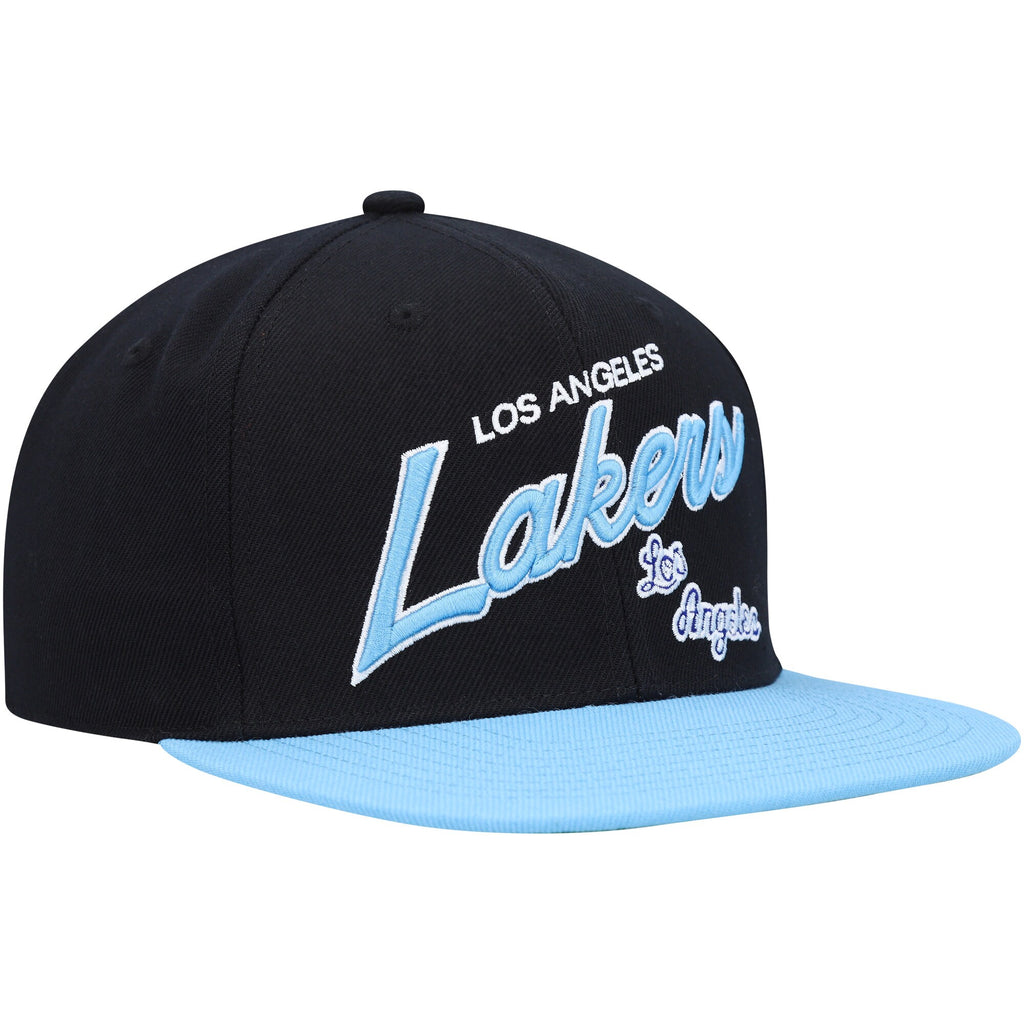 Mens MITCHELL & NESS NBA TEAM SCRIPT 2.0 FITTED HWC LAKERS