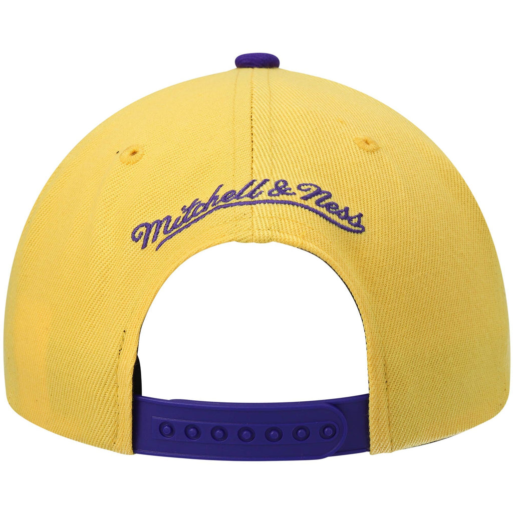 [HHSS2978-LALYYPPPYWPR] MENS MITCHELL & NESS NBA LA LAKERS SHARKTOOTH SNAPBACK