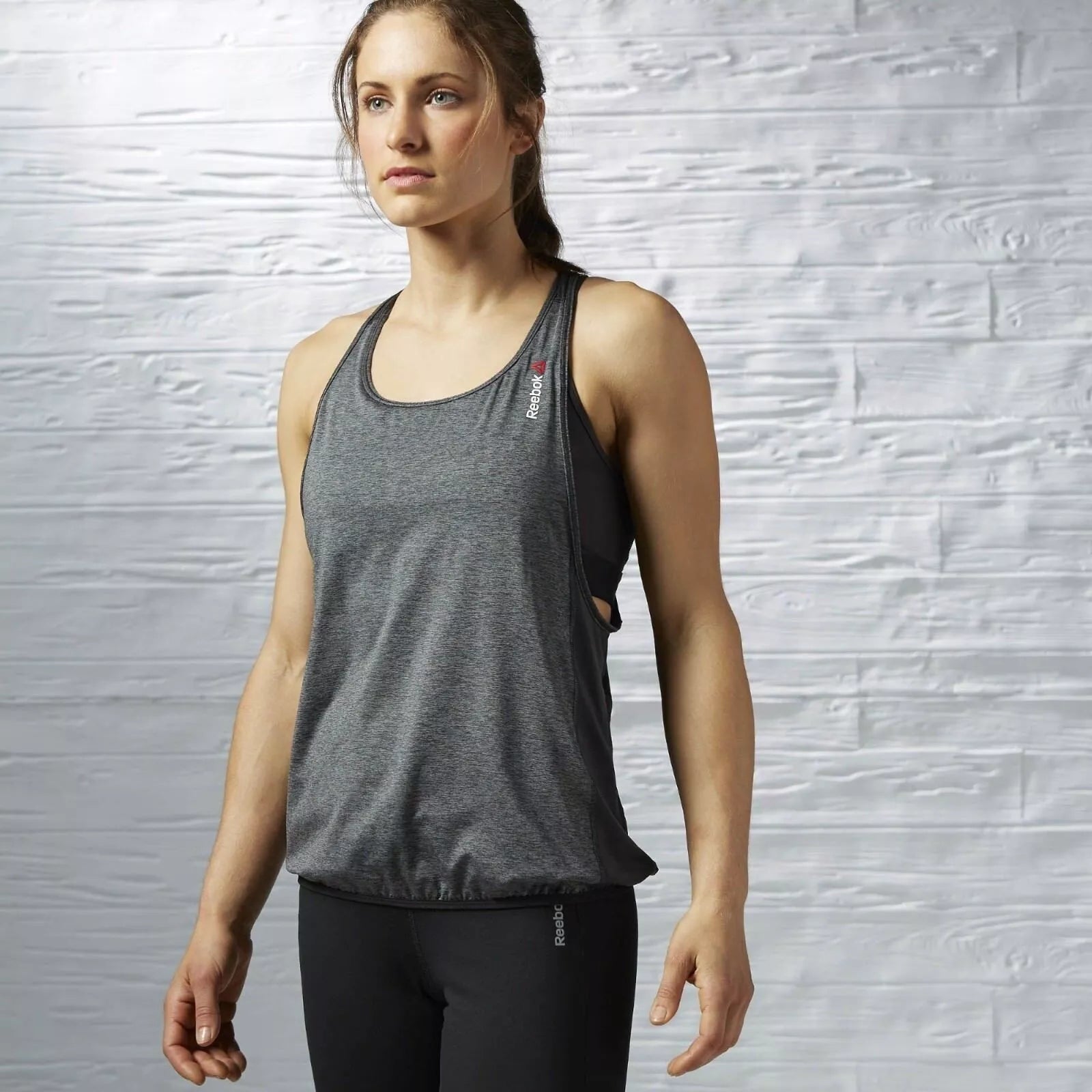[AJ0624] Womens Reebok One Series Long Bra Top