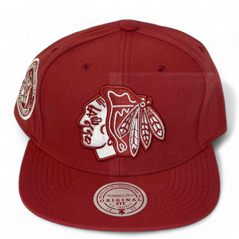 MENS MITCHELL & NESS NHL BACK TO BASICS SNAPBACK BLACKHAWKS - RED