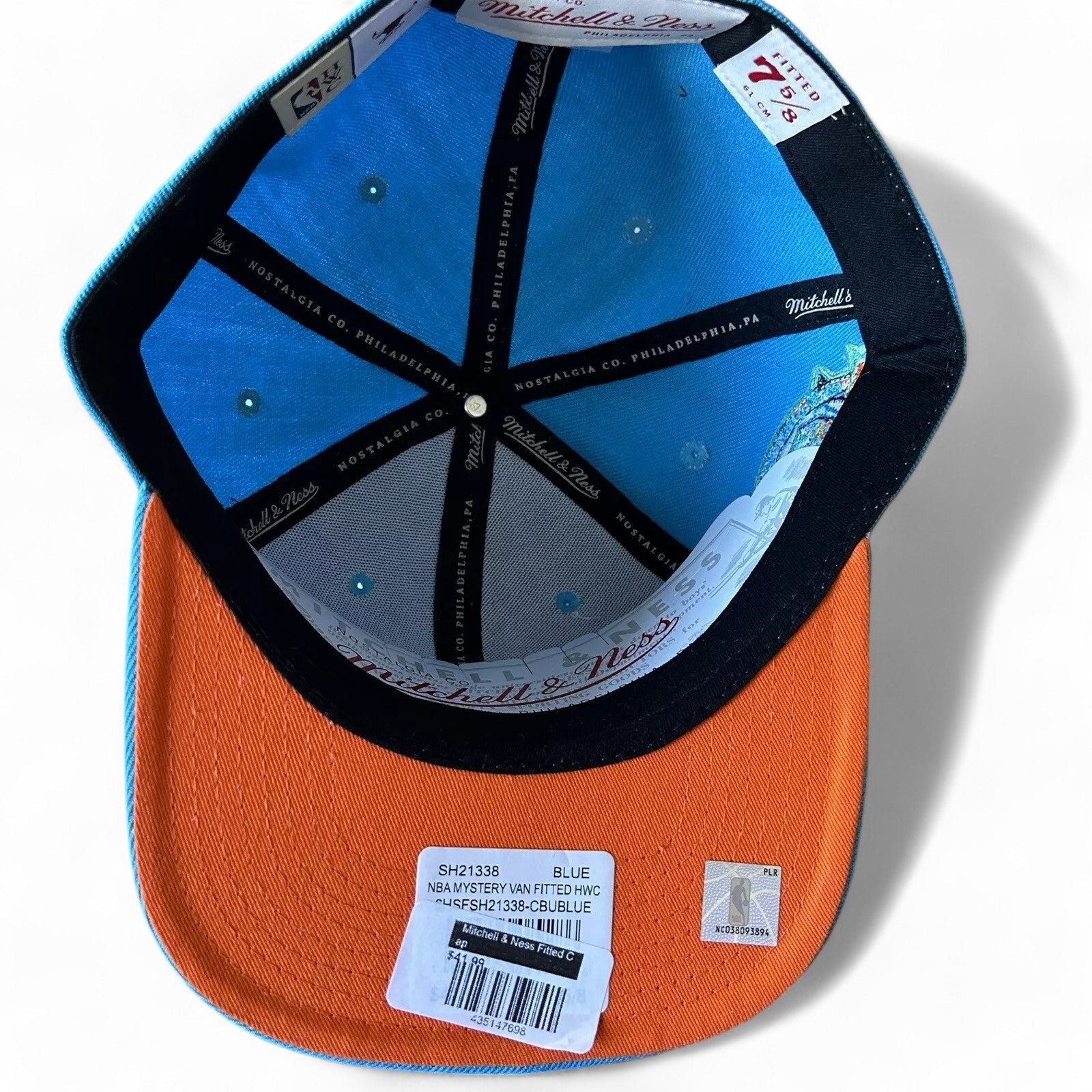 MENS MITCHELL & NESS NBA MYSTERY VAN FITTED HWC BULLS - BLUE