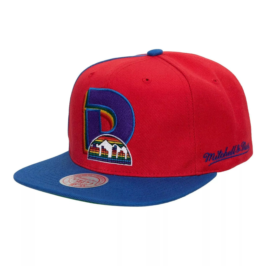 MENS MITCHELL & NESS NBA REAR SCRIPT DEADSTOCK SNAPBACK HWC NUGGETS - RED-ROYAL