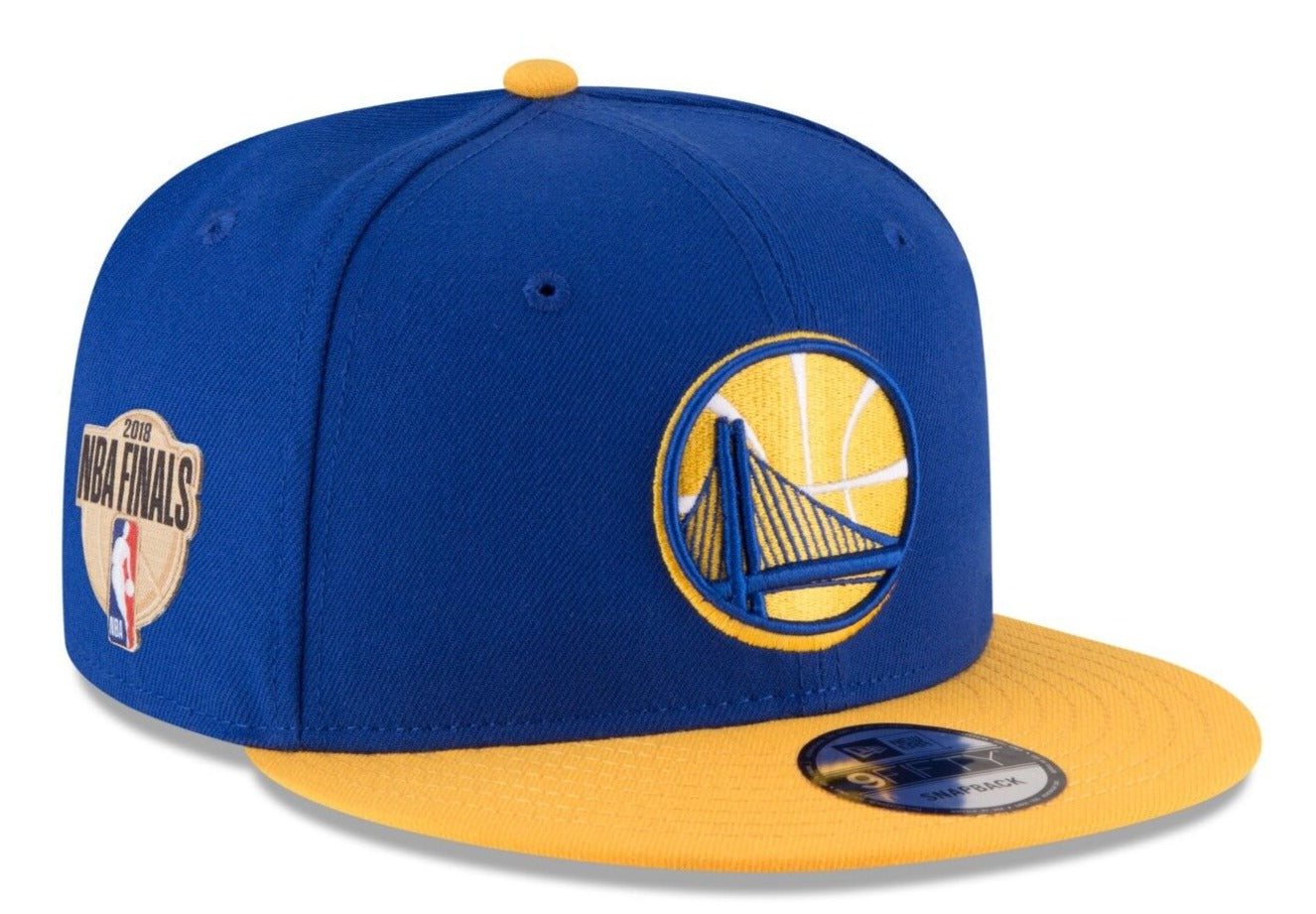 [11826268] Mens New Era NBA GS WARRIORS 2 TONE "ON THE COURT" 950 SNAPBACK