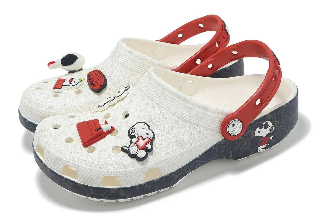 [211124-90H] Unisex Crocs Classic Clog 'Peanuts Snoopy'