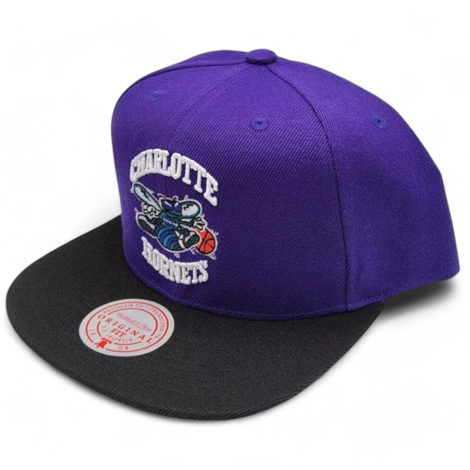 MENS MITCHELL & NESS NBA CORE BASIC SNAPBACK HWC HORNETS - PURPLE-BLACK