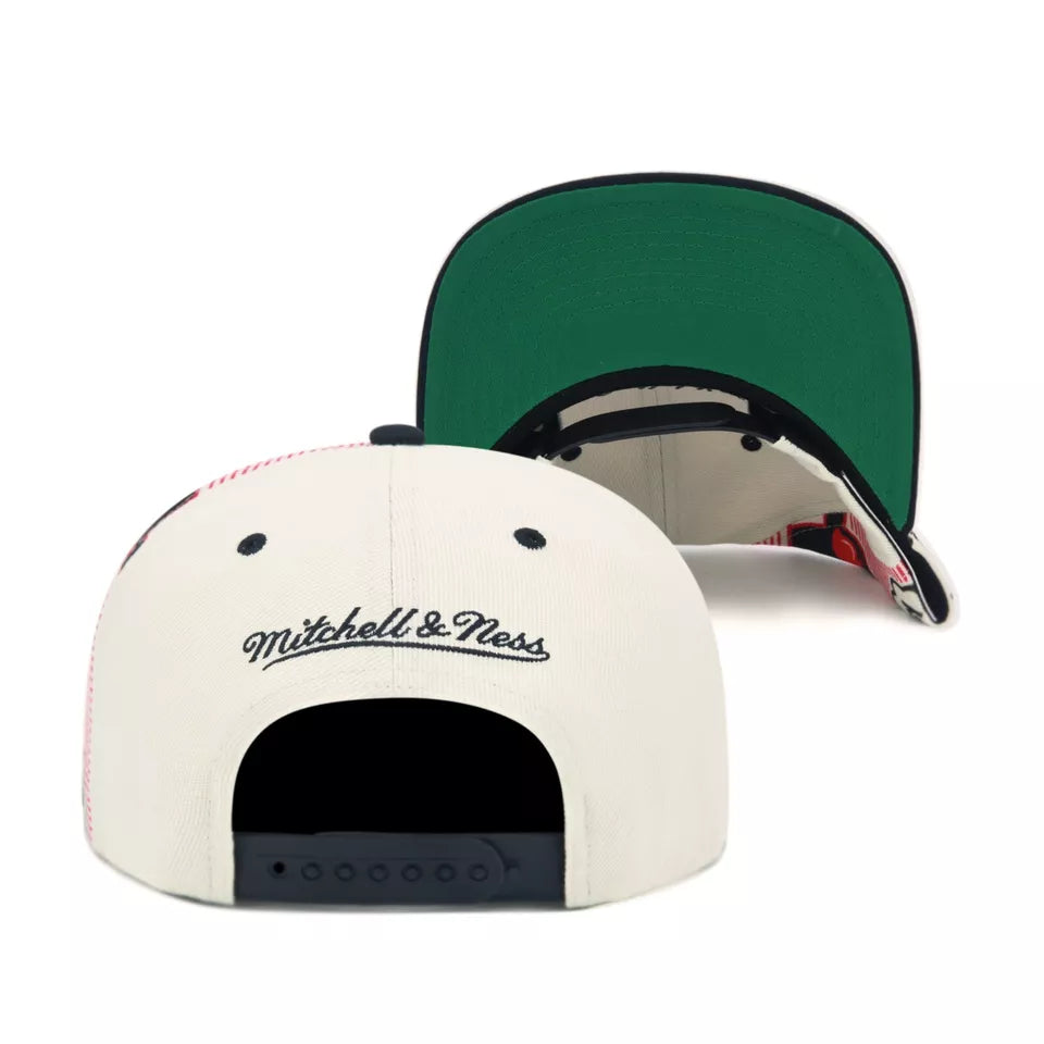 MENS MITCHELL & NESS NBA TEAM BASKETBALL BIG FACE HWC BULLS - SAND
