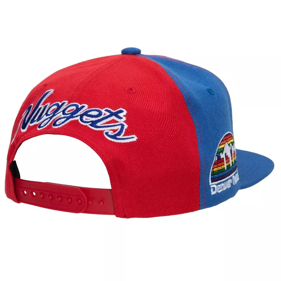 MENS MITCHELL & NESS NBA REAR SCRIPT DEADSTOCK SNAPBACK HWC NUGGETS - RED-ROYAL