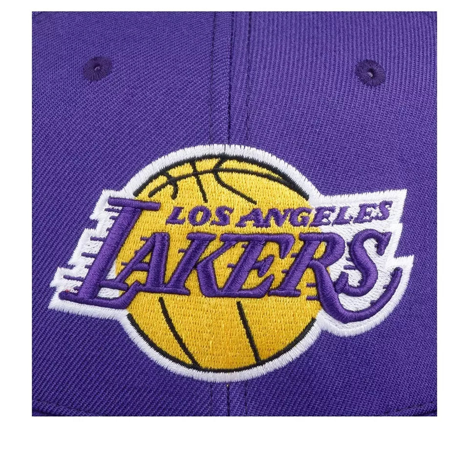 MENS MITCHELL & NESS NBA CORE BASIC SNAPBACK LAKERS - PURPLE