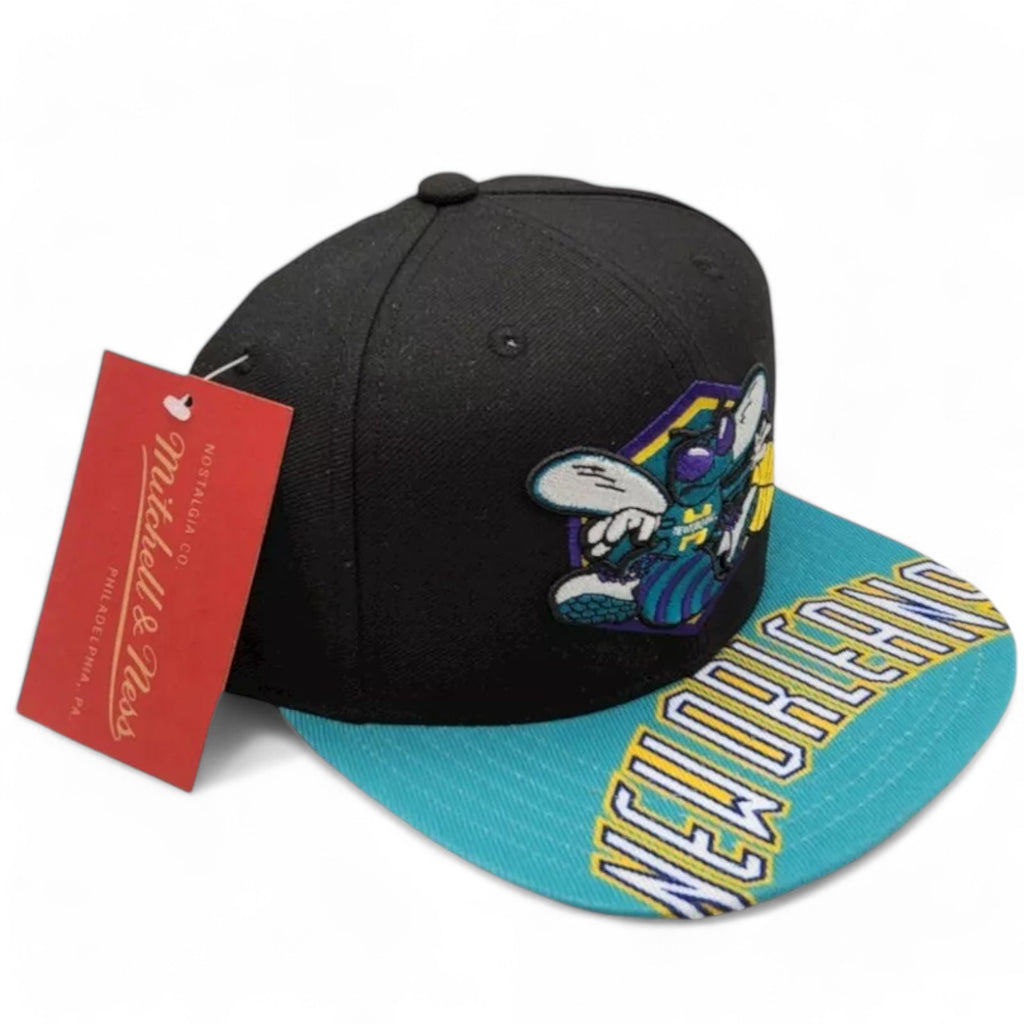 MENS MITCHELL & NESS NBA SWINGMAN POP SNAPBACK HWC HORNETS - BLACK