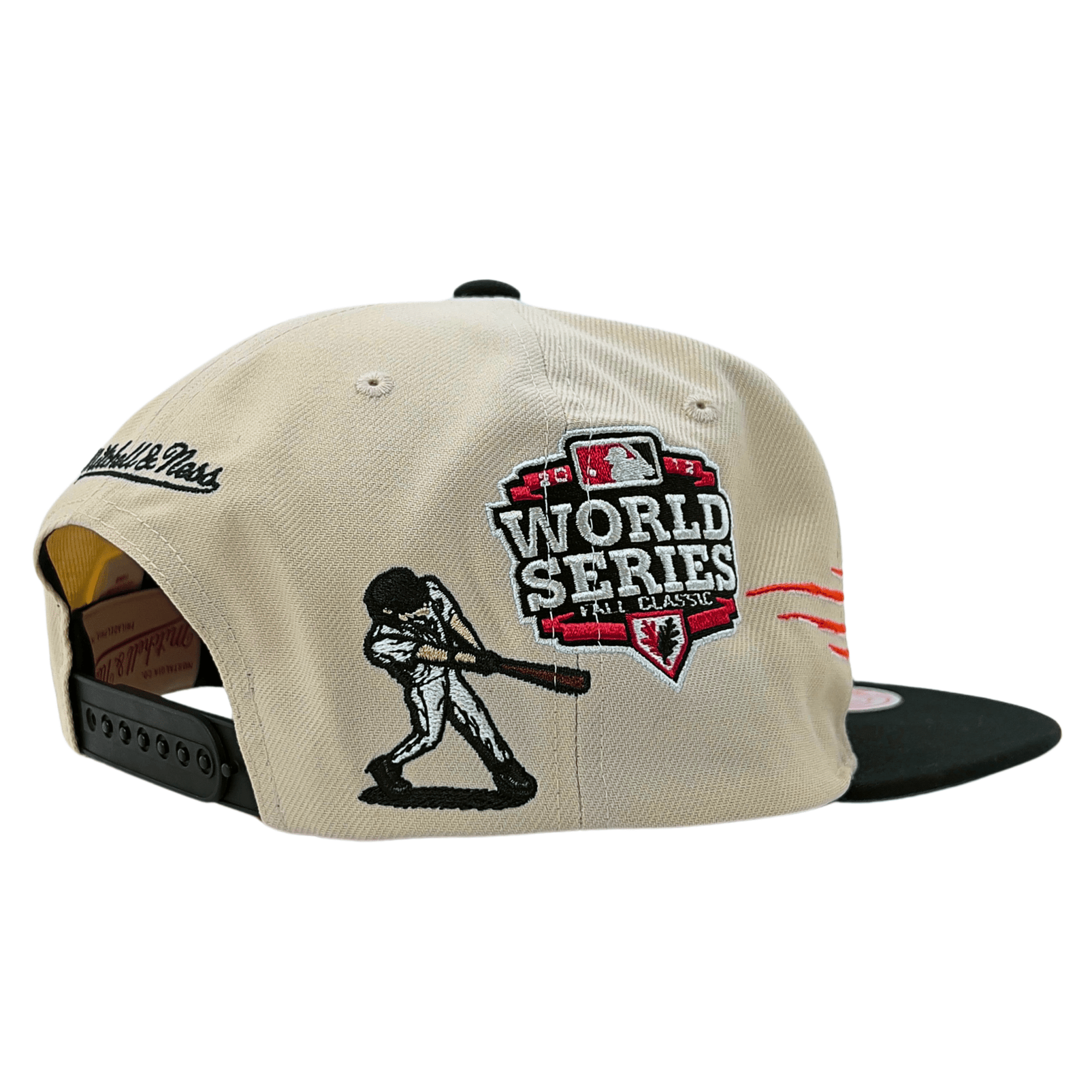 MENS MITCHELL & NESS MLB OUT OF THE PARK DS SNAPBACK GIANTS - OFF WHITE
