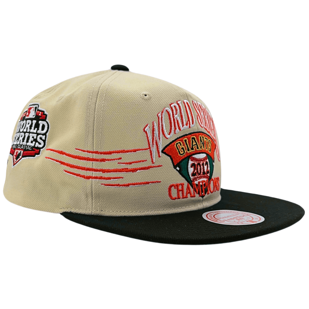 MENS MITCHELL & NESS MLB OUT OF THE PARK DS SNAPBACK GIANTS - OFF WHITE