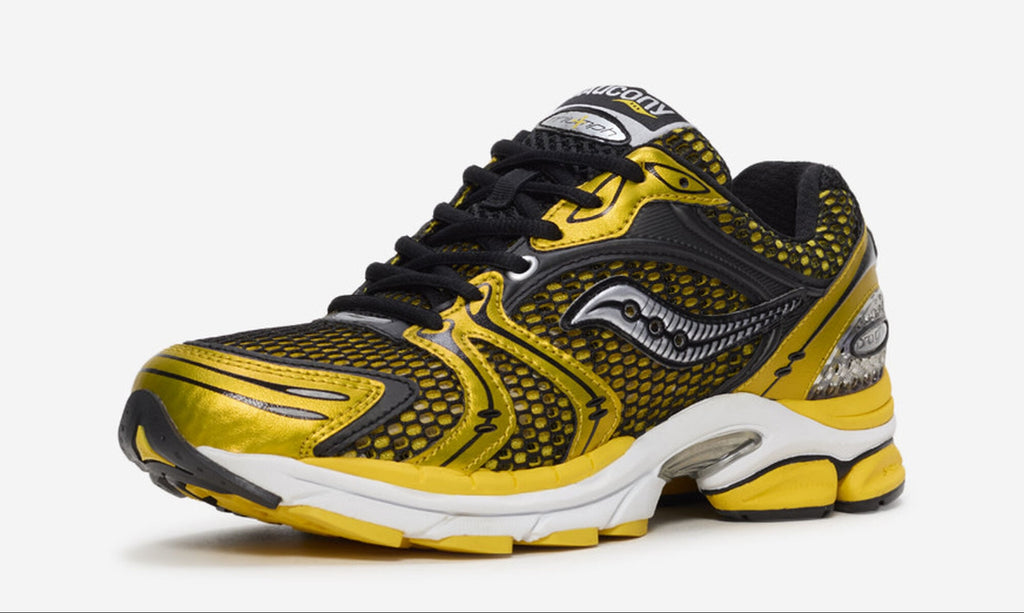 [S70704-16] MENS SAUCONY PROGRID TRIUMPH 4 'LEMON CHROME'