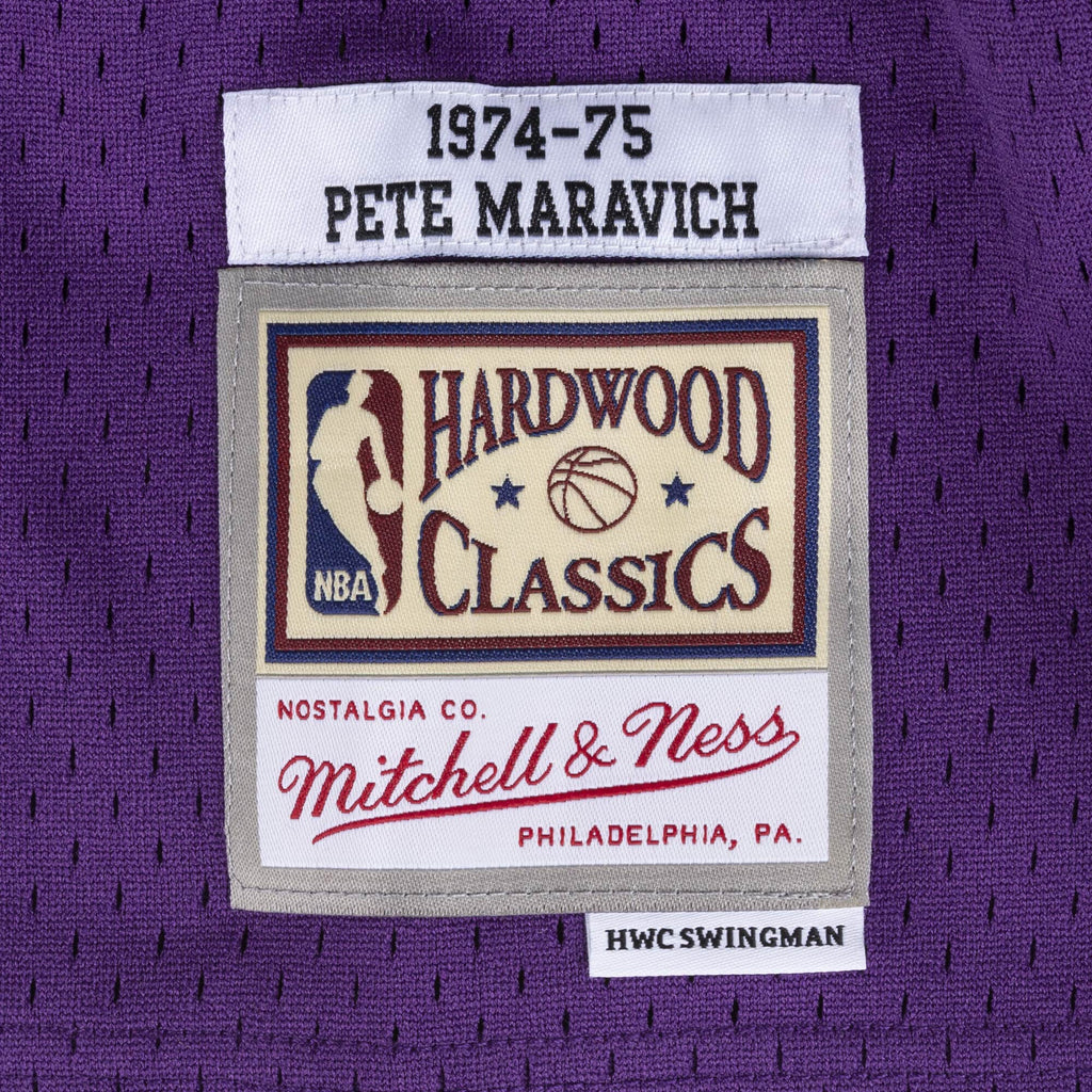 Mens Mitchell & Ness NBA SWINGMAN ROAD JERSEY JAZZ 1974 PETE MARAVICH