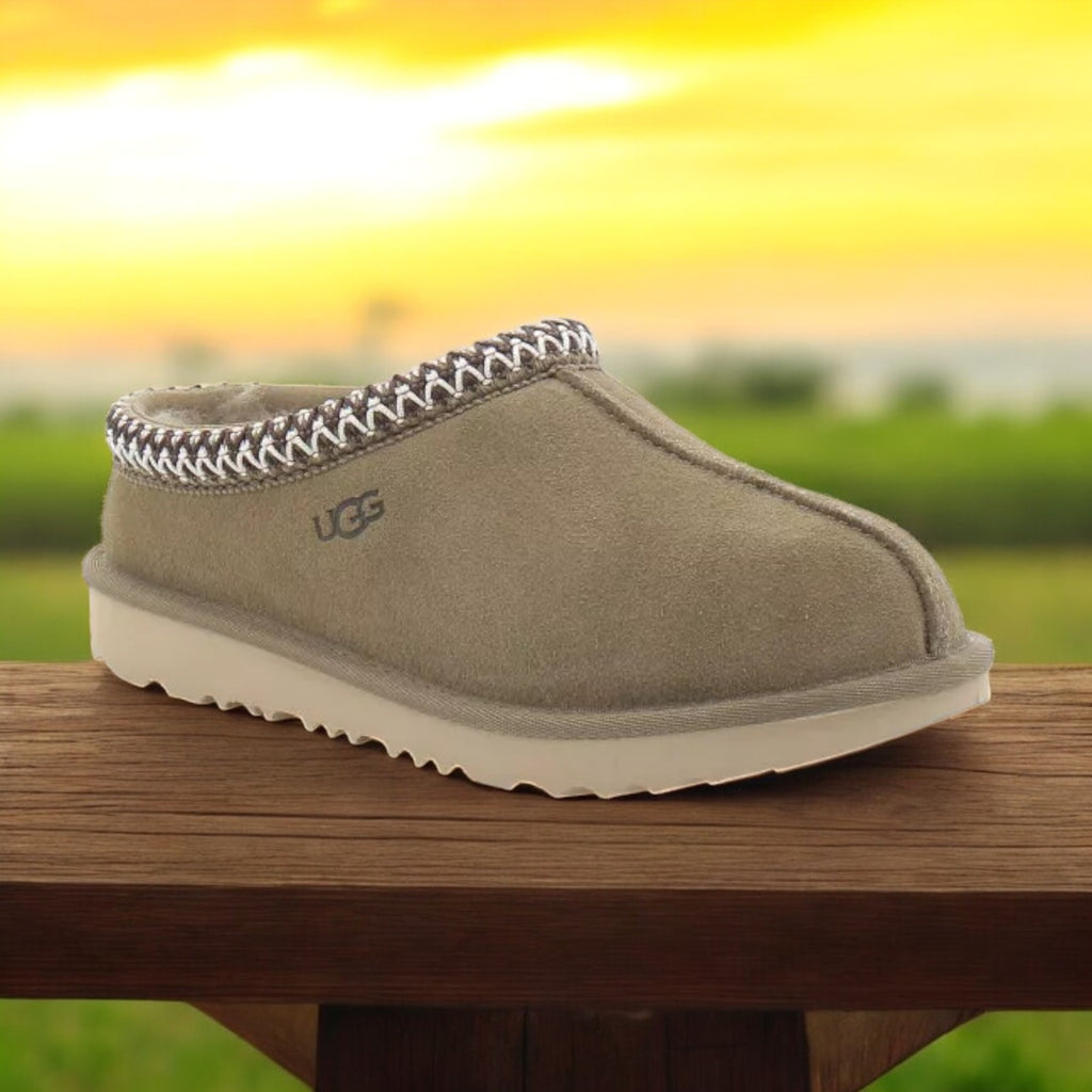 [1019066K-ALP] YOUTH UGG K TASMAN II