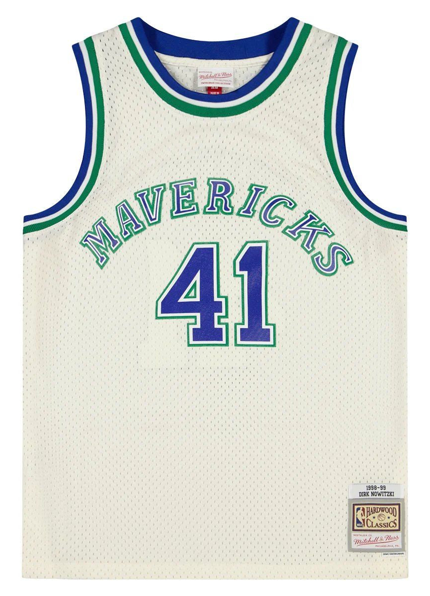 MENS MITCHELL & NESS CREAM SWINGMAN JERSEY MAVERICKS 1998 DIRK NOWITZKI