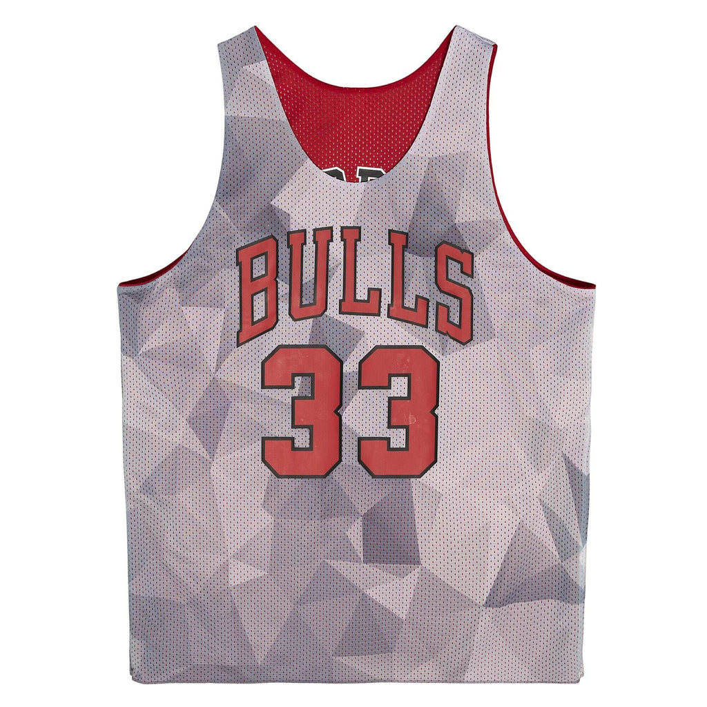 MENS MITCHELL & NESS REVERSIBLE MESH TANK BULLS SCOTTIE PIPPEN