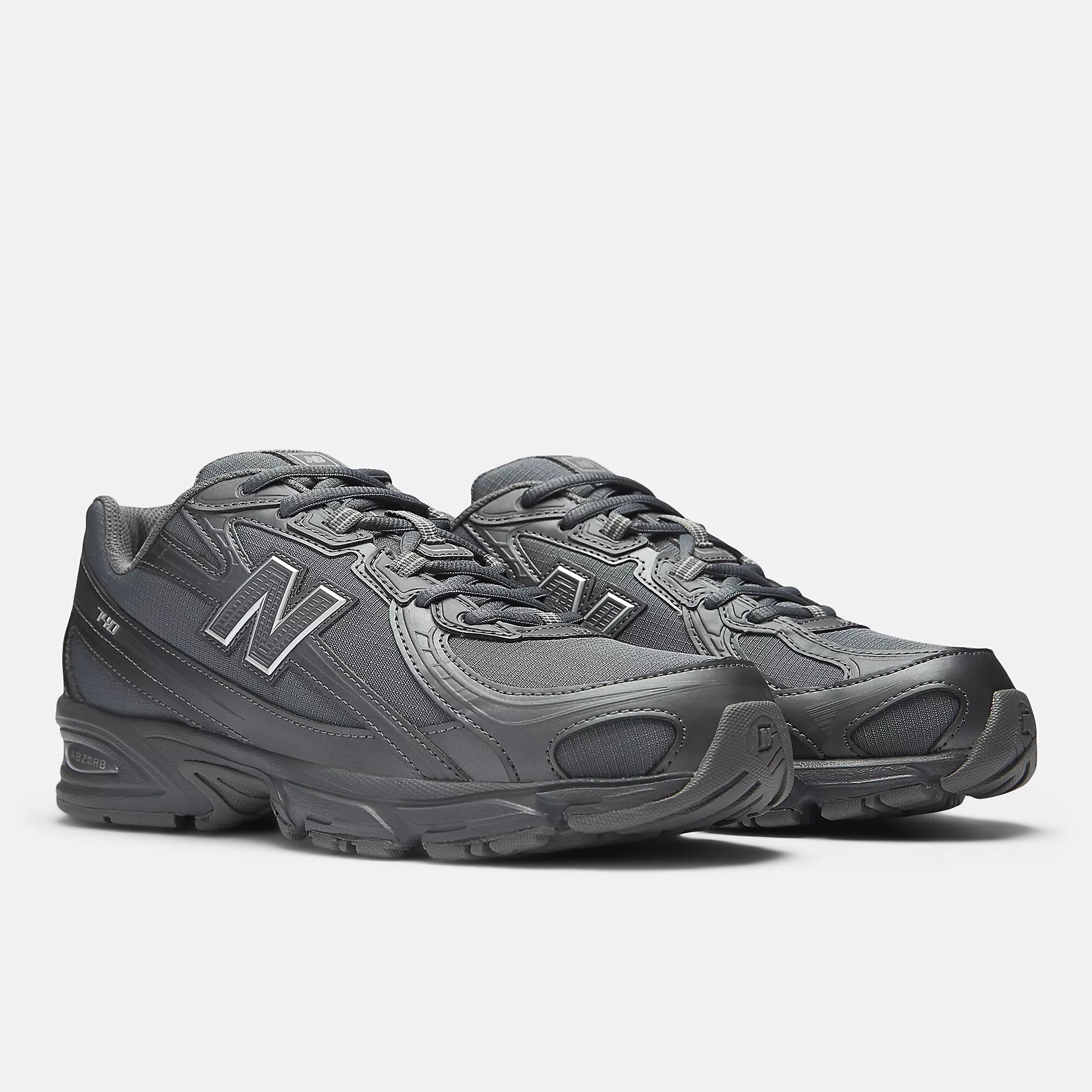 [U740SS2] MENS NEW BALANCE 740V2 'CASTLEROCK SILVER METALLIC'