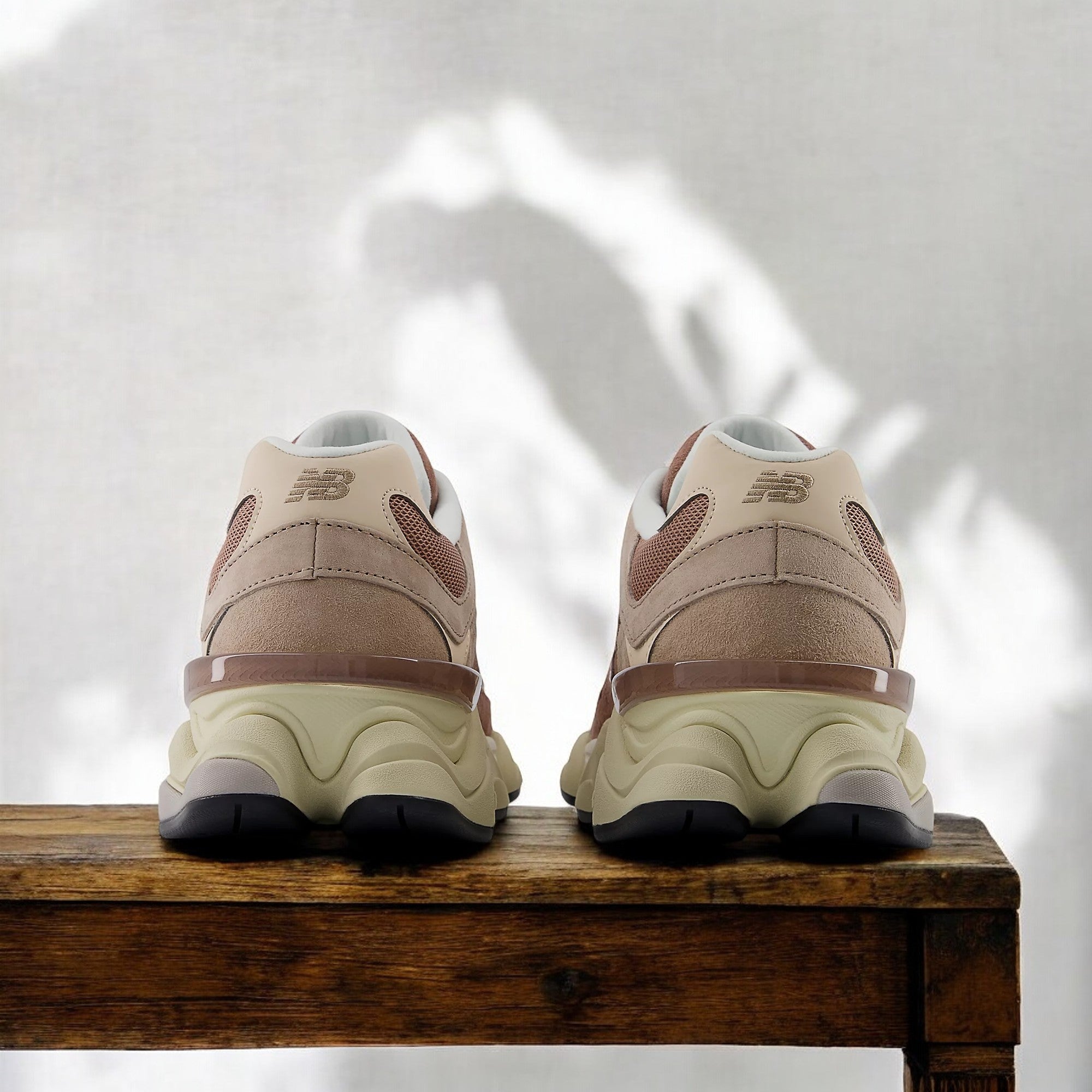 [U9060EEH] Mens New Balance U9060V1