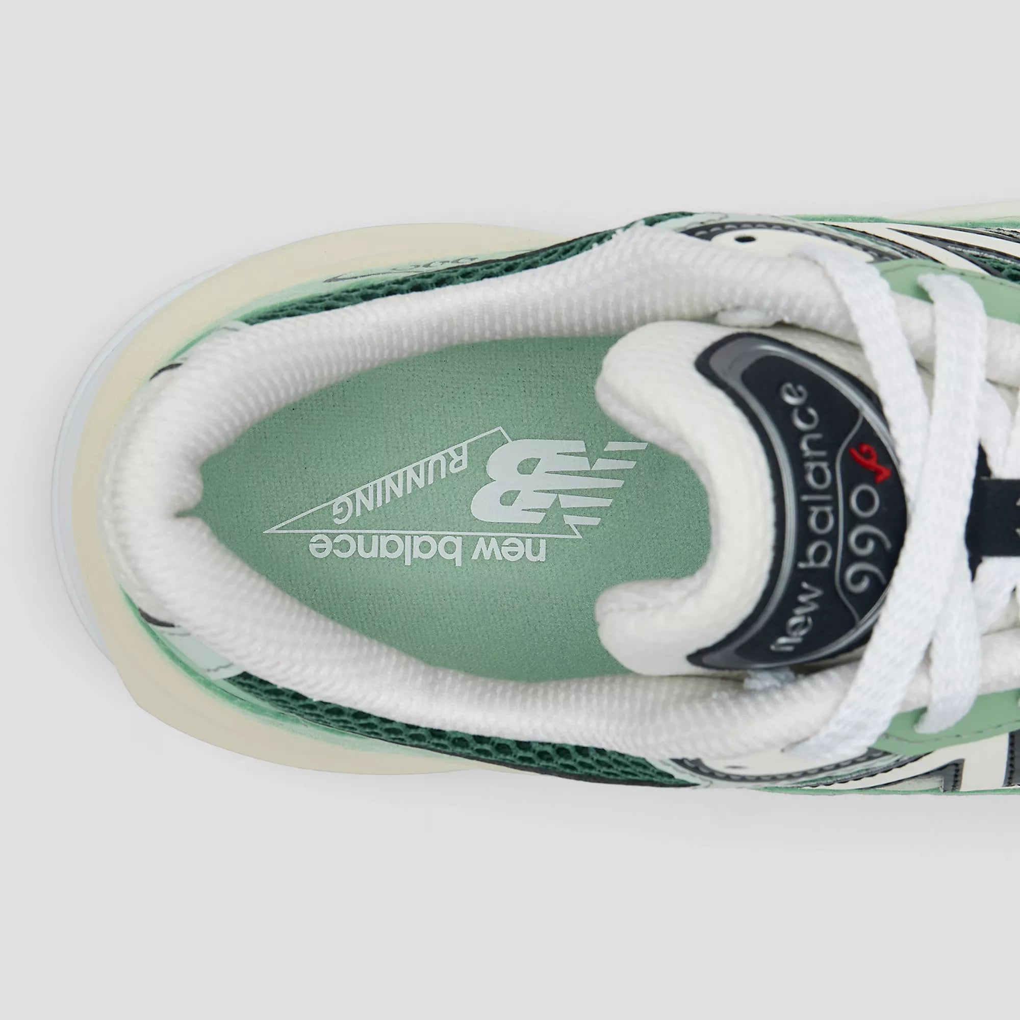 [U990AB6] MENS NEW BALANCE 990 V6 MIUSA 'AVOCADO/NATURAL MINT'