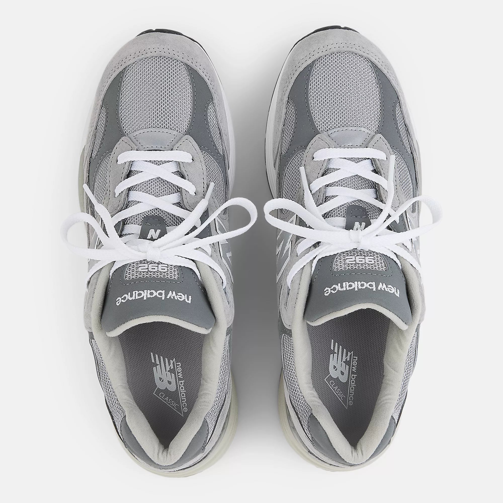 [U992GY] MENS NEW BALANCE 992 MIUSA GREY 'SILVER METALLIC'