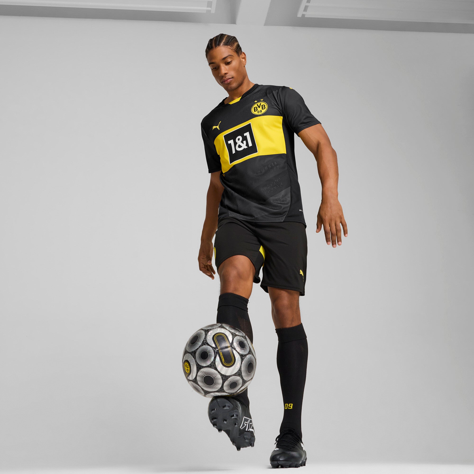 [774956-02] Mens Puma BVB AWAY JERSEY REPLICA