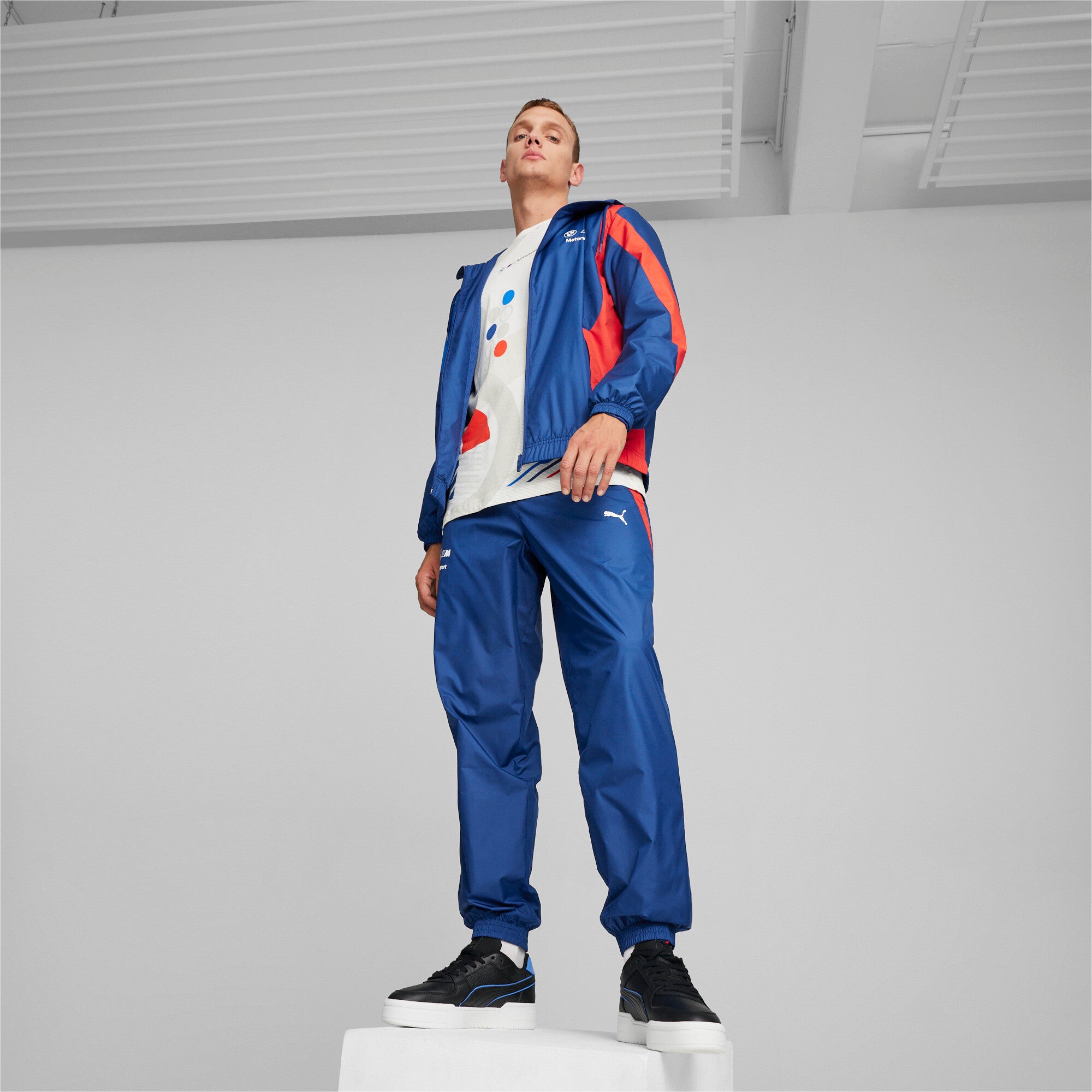 [625174-04] Mens Puma BMW MOTORSPORT WOVEN JACKET