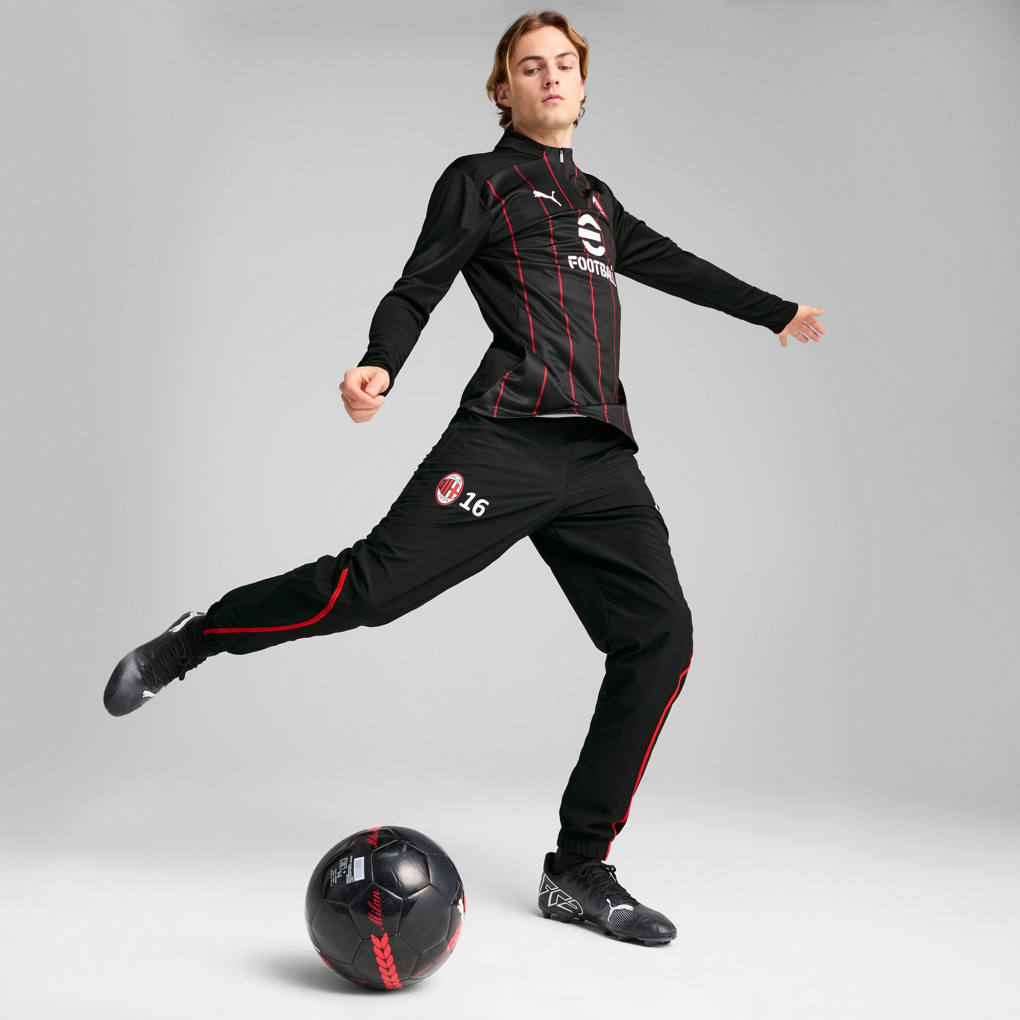 [779345-07] Mens Puma ACM PREMATCH 1/4 ZIP TOP