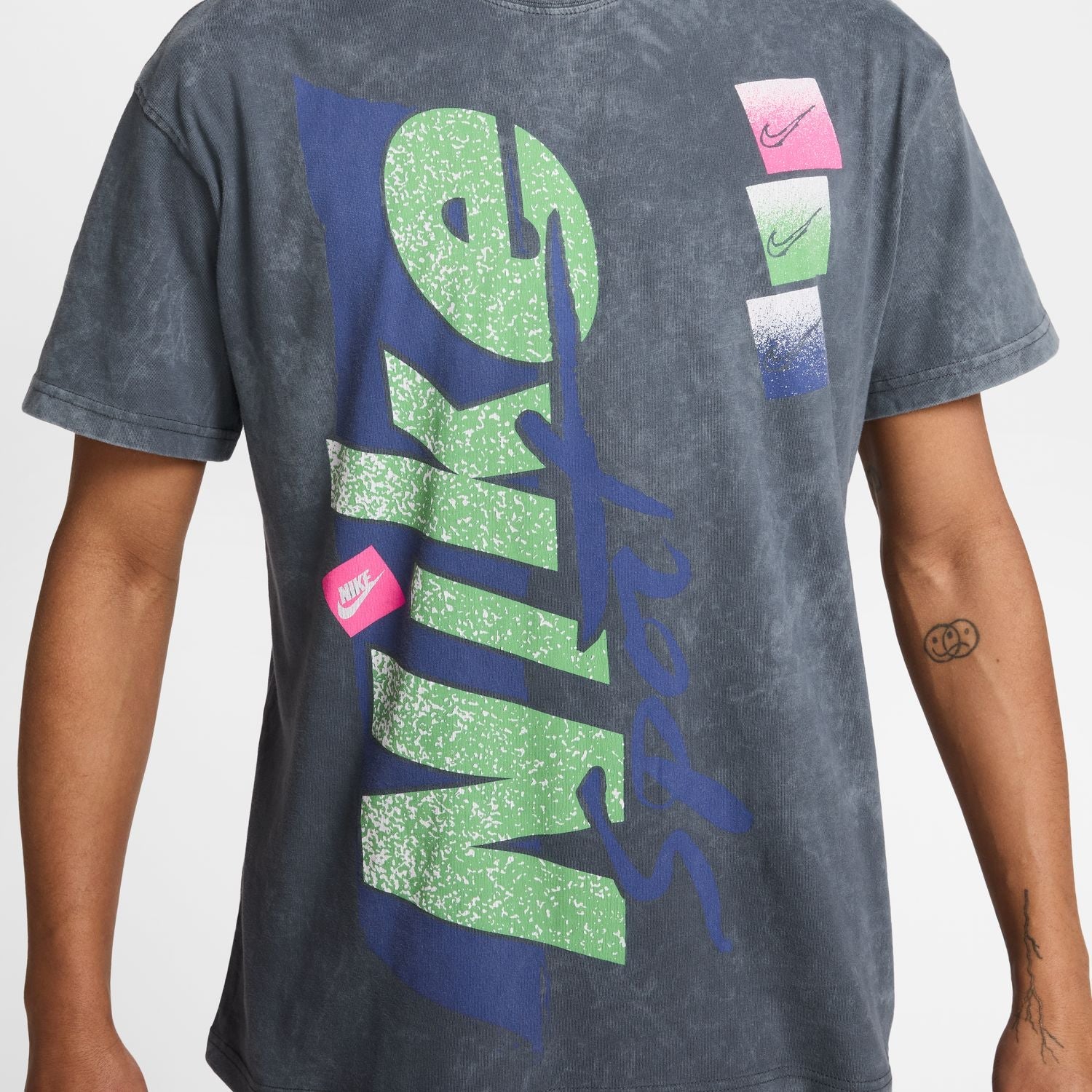 [HV9805-060] MENS NIKE NSW VINTAGE M90 OC T-SHIRT