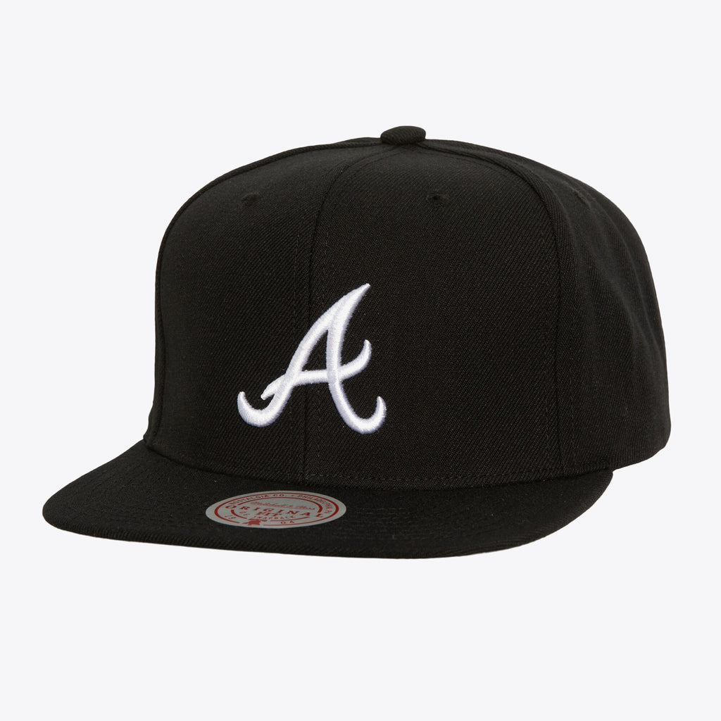 Mens Mitchell & Ness MLB EVERGREEN BLACK WHITE SNAPBACK BRAVES