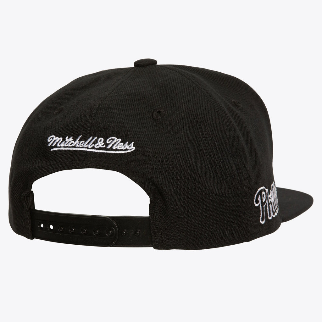 MENS MITCHELL & NESS MLB EVERGREEN BLACK WHITE SNAPBACK PHILLIES