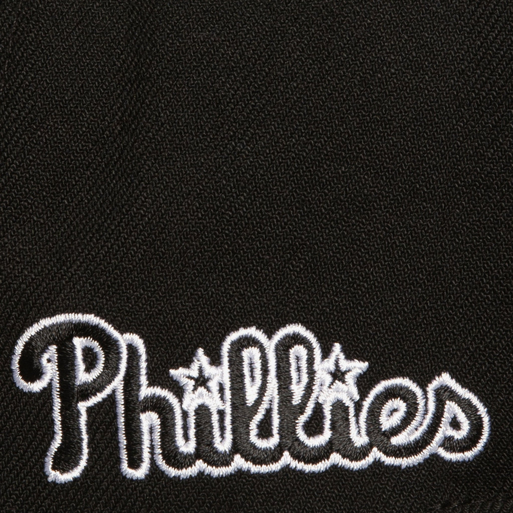 MENS MITCHELL & NESS MLB EVERGREEN BLACK WHITE SNAPBACK PHILLIES