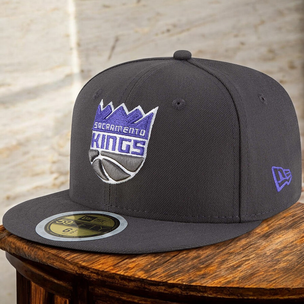 [70343544] MENS NEW ERA NBA SACRAMENTO KINGS 5950 FITTED - DARK GRAY
