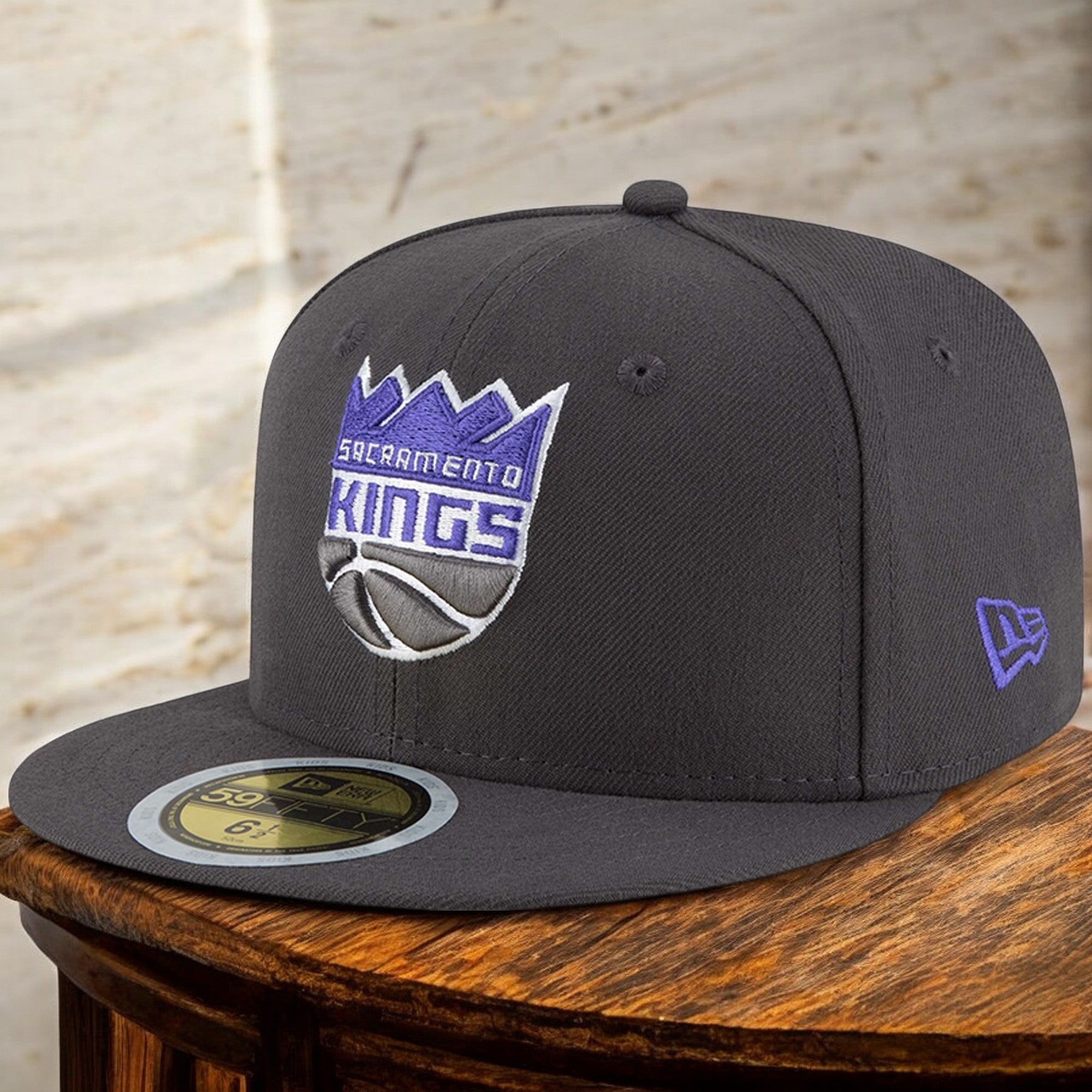 [70343544] MENS NEW ERA NBA SACRAMENTO KINGS 5950 FITTED - DARK GRAY