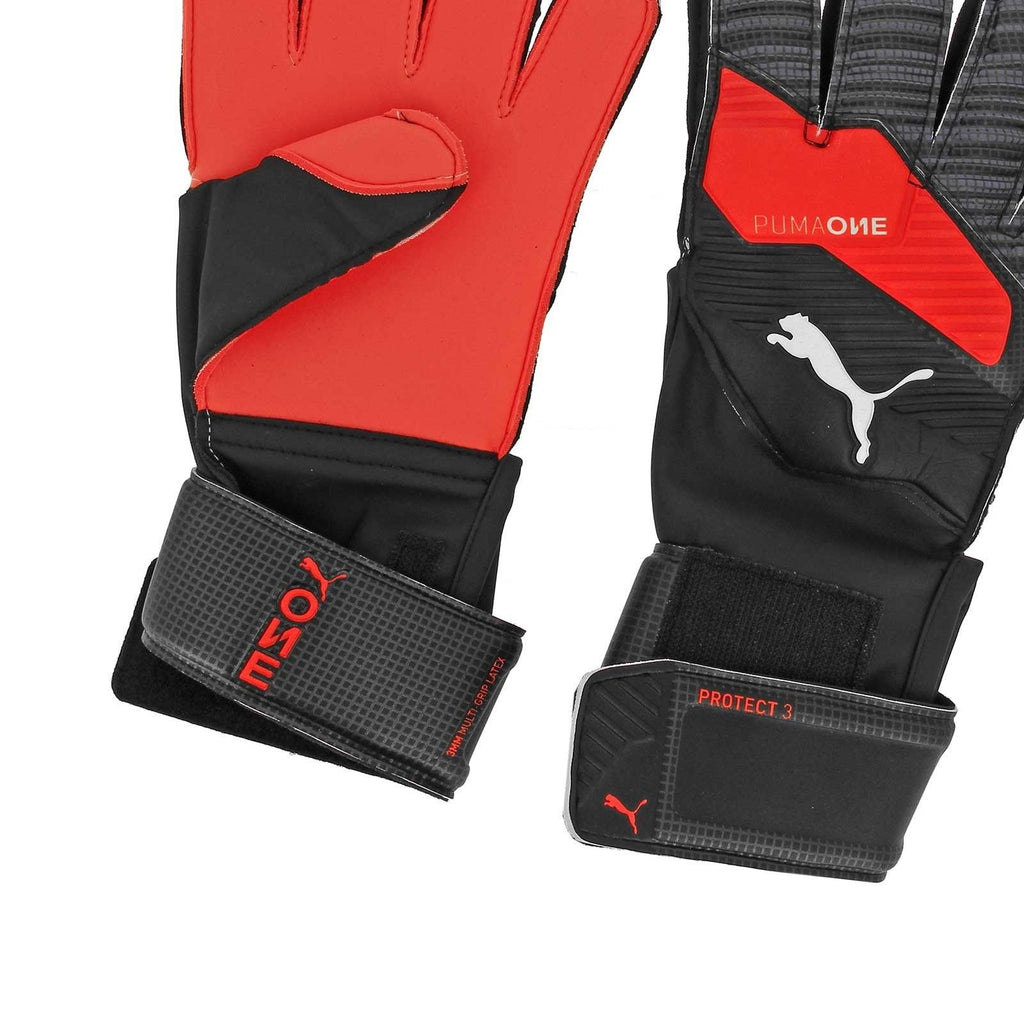 [041635-01] Mens Puma One Protect 3 - sneakAR