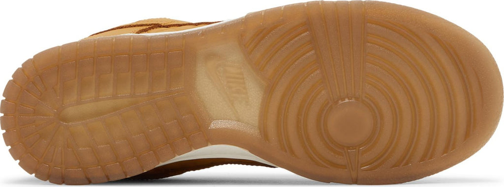 [DX3374-700] Womens Nike DUNK LOW 'Quilted Wheat'