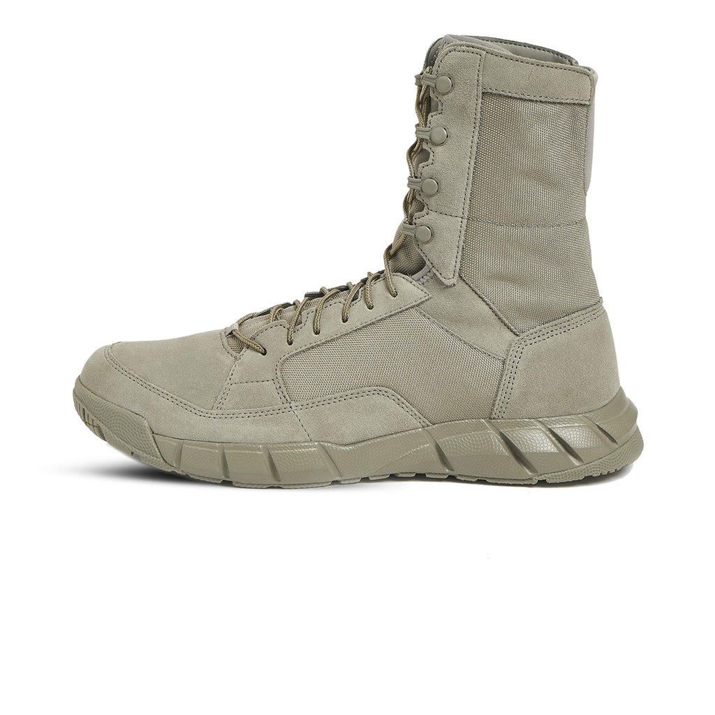 [11188-751] Mens Oakley Light Assault 2