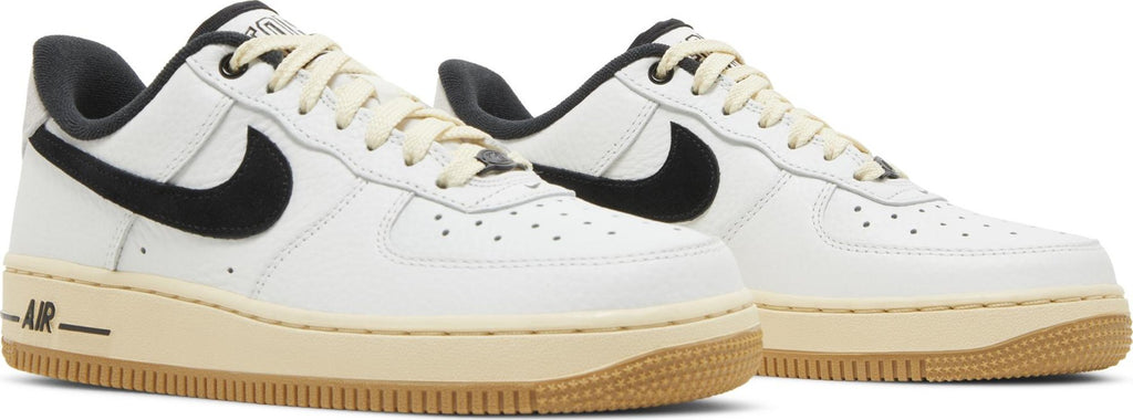 [DR0148-101] Womens Nike AIR FORCE 1 '07 LX LOW 'COMMAND FORCE SUMMIT WHITE BLACK' (W)