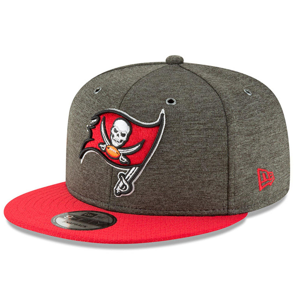 [11762984] Mens New Era NFL '18 Sideline Home Official 59Fifty Fitted Buccaneers - sneakAR