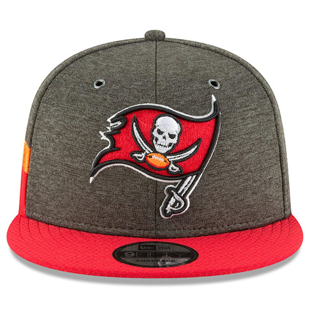 [11762984] Mens New Era NFL '18 Sideline Home Official 59Fifty Fitted Buccaneers - sneakAR