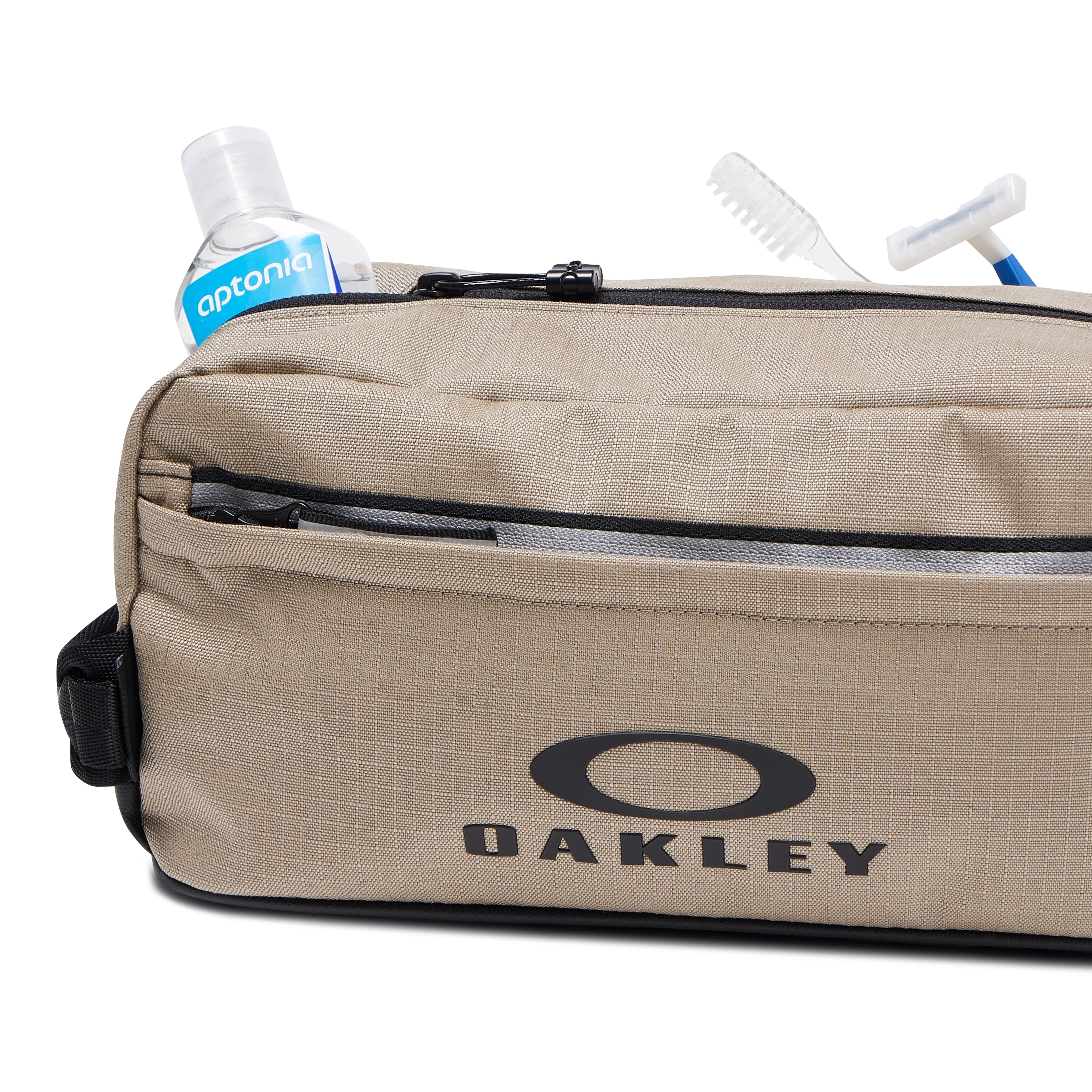 [921517-30W] Mens Oakley Utility Beauty Case