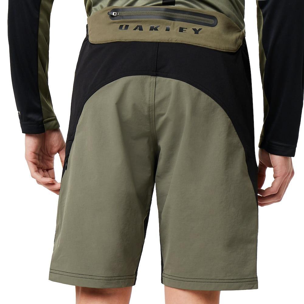[442543-73T] Mens Oakley MTB Trail Short - sneakAR