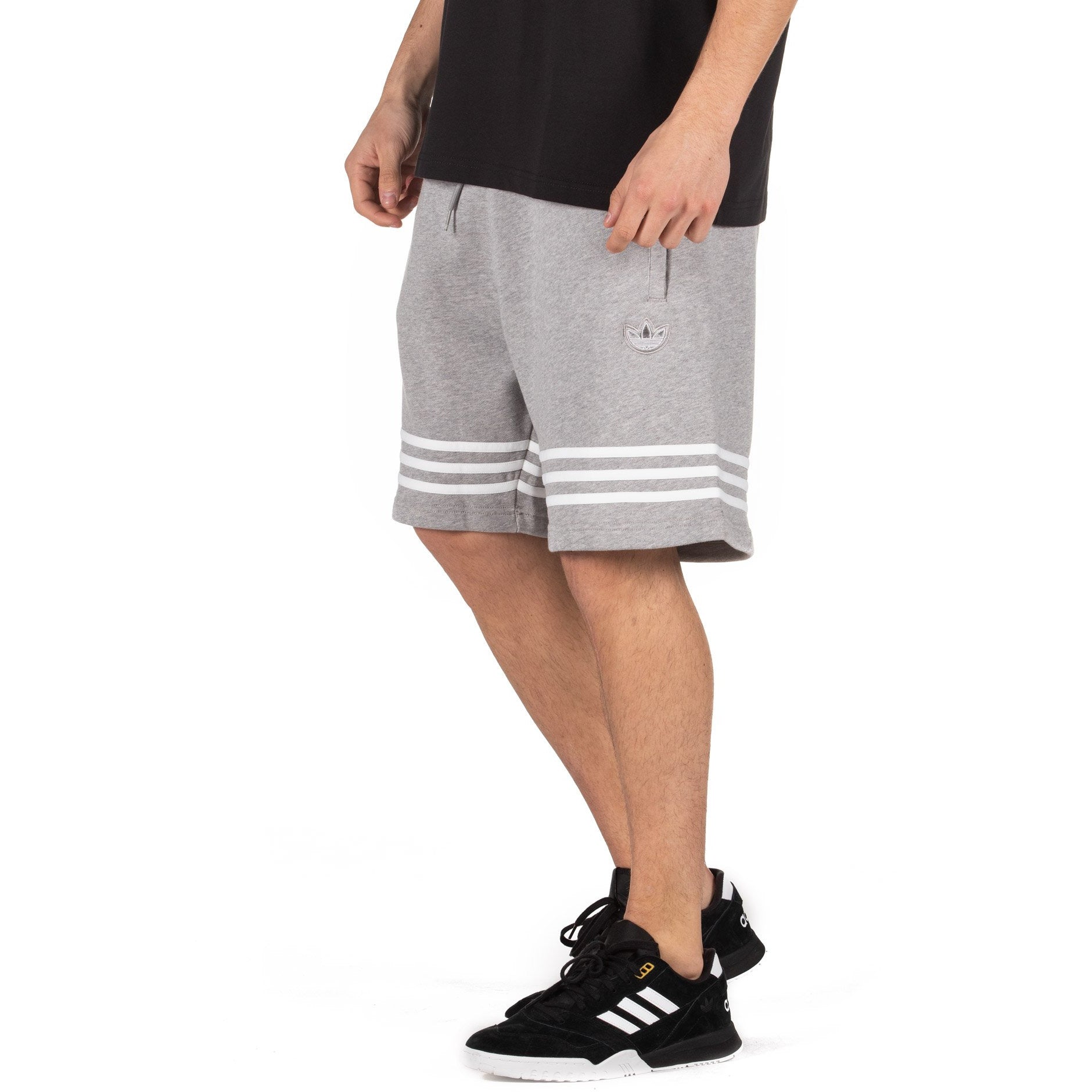 [FM3873] Mens Adidas Originals Outline Short