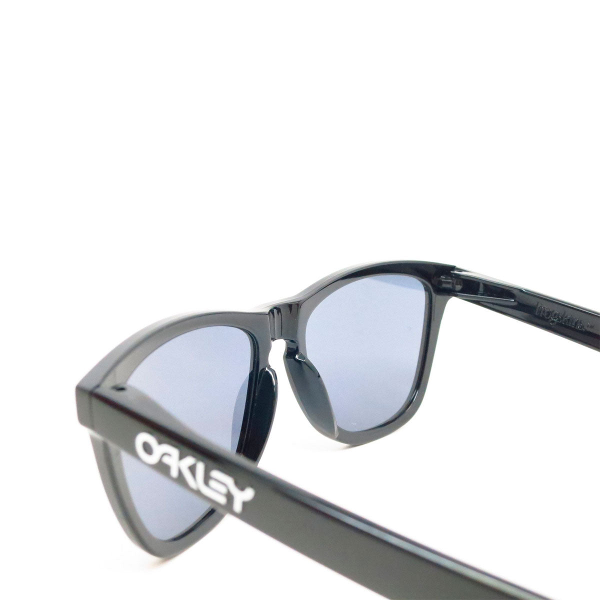 [24-306] Mens Oakley Frogskins Sunglasses
