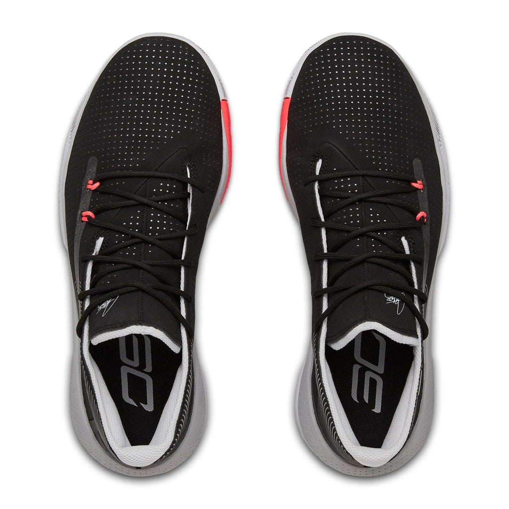 [3022048-001] Mens Under Armour SC 3Zero III - sneakAR