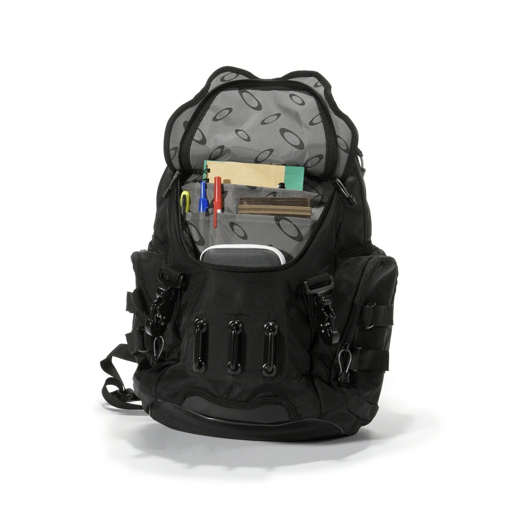 [92356-013] Mens Oakley Bathroom Sink Backpack