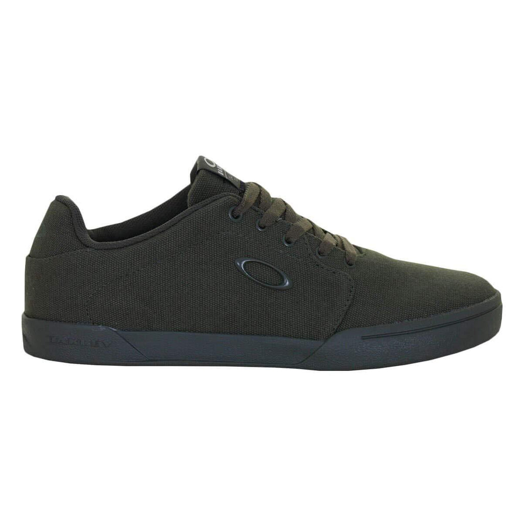 [13551-86V] Mens Oakley Canvas Flyer - sneakAR