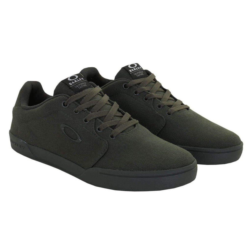 [13551-86V] Mens Oakley Canvas Flyer - sneakAR